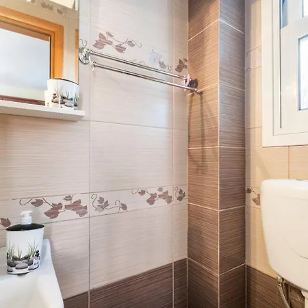 Maisonette Seaside Balconies Caracas 60 Glyfada (Corfu)
