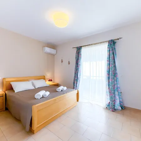 Anastasia 60 - Blue Private Homes