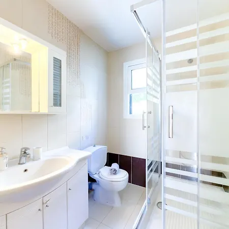 Anastasia 60 - Blue Glyfada Private Homes Lägenhet *