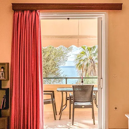 Anastasia 60 - Blue Glyfada Private Homes *